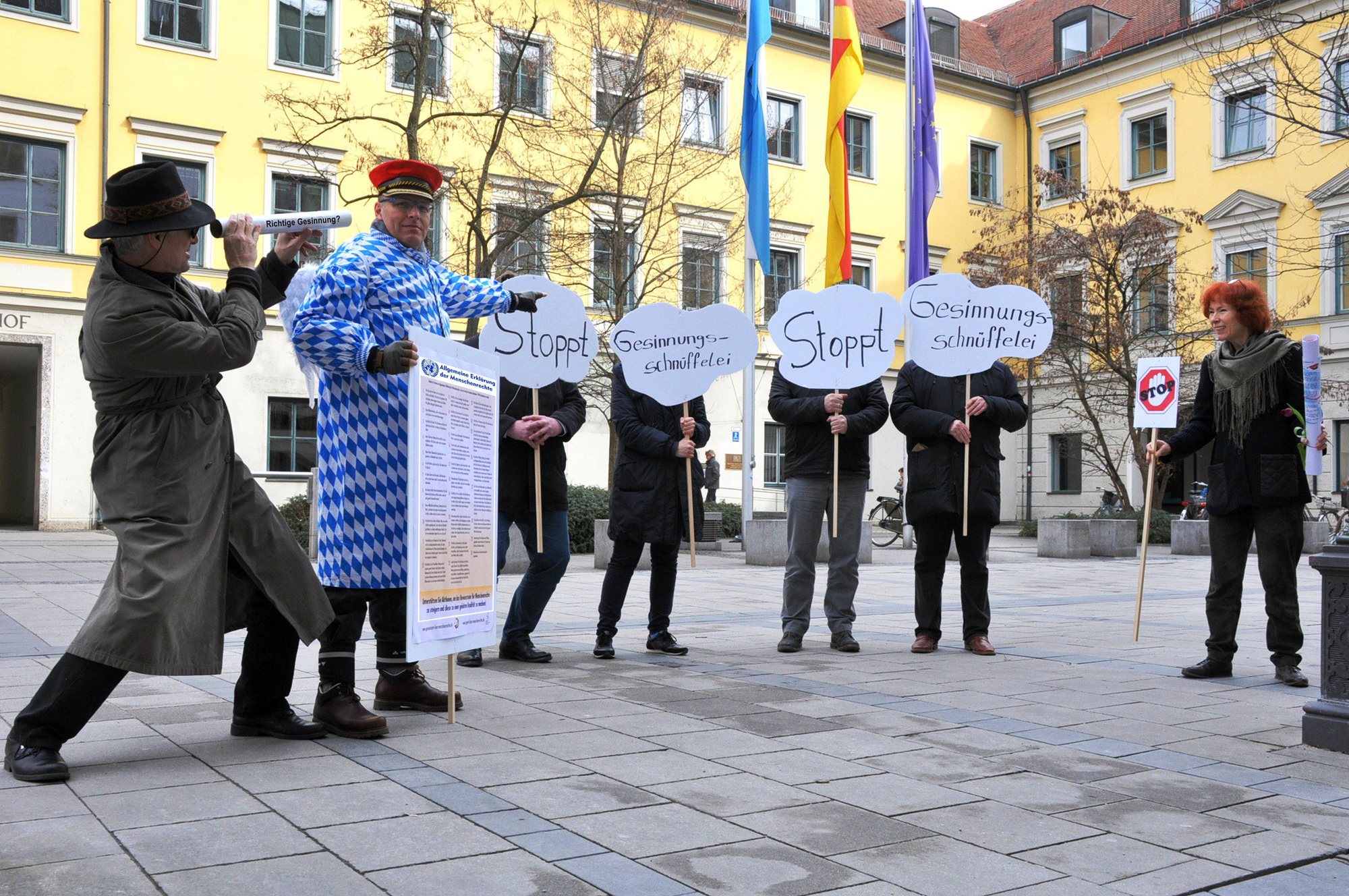 Demo gegen Gesinnungsschnüffelei im Haus der Kunst